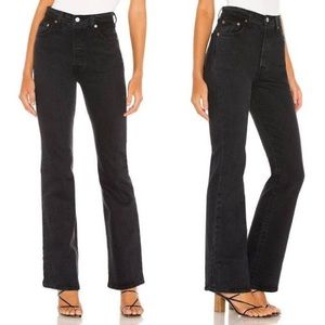 Black Levi’s ribcage flare jeans, size 27